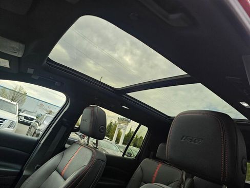 Used 2024 Chevrolet Traverse RS w/ LPO, Floor Liner Package image 26