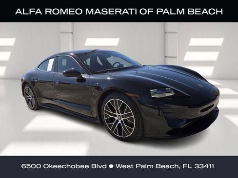 Used 2022 Porsche Taycan Base image 1