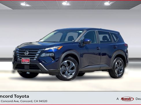 Used 2025 Nissan Rogue SV AWD/4WD image 1