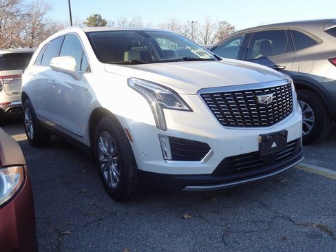 Used 2020 Cadillac XT5 Premium Luxury image 1