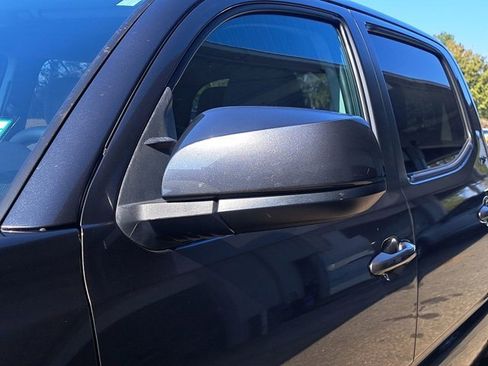 Used 2022 Toyota Tacoma SR5 image 17