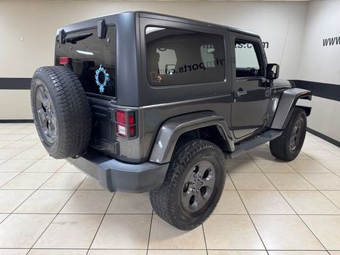 Used 2017 Jeep Wrangler Freedom Edition image 6
