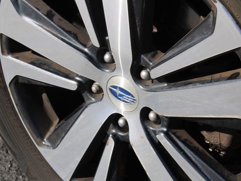 Used 2018 Subaru Outback 2.5i Limited image 15