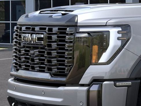 New 2026 GMC Sierra 2500 Denali Ultimate w/ Max Trailering Package AWD/4WD image 13