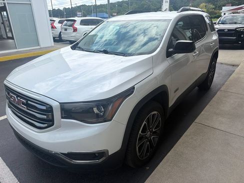 Used 2019 GMC Acadia SLT AWD/4WD image 1
