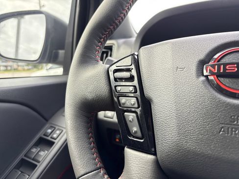 New 2026 Nissan Frontier PRO-4X w/ Pro-4x Convenience Package AWD/4WD image 9