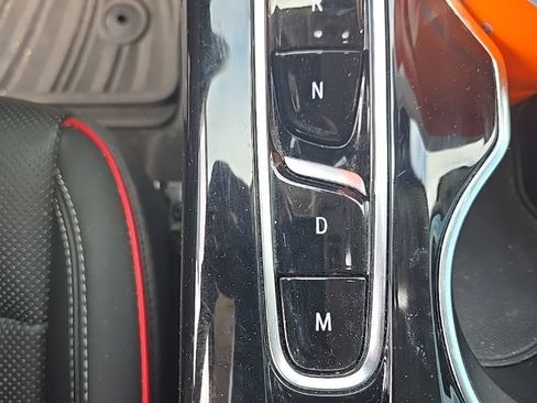 Used 2023 Buick Envision Essence w/ Sport Touring Package AWD/4WD image 17