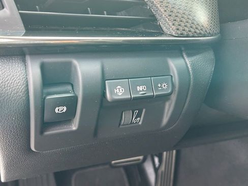 Used 2019 Cadillac CTS V w/ Carbon Fiber Package image 18