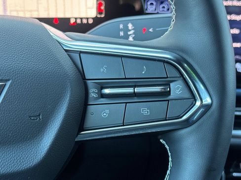 Used 2026 Chevrolet Equinox EV LT FWD image 36