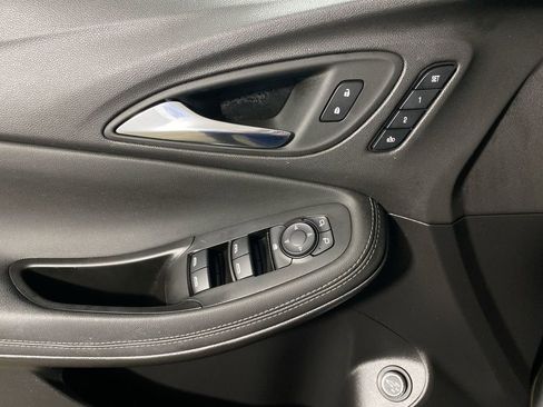 Certified 2023 Buick Encore GX Essence image 13