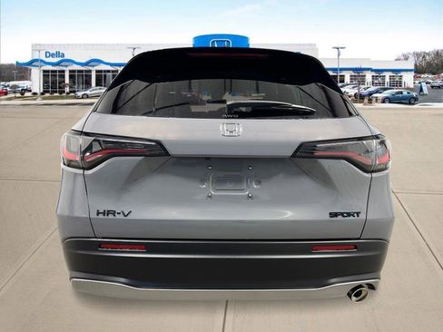 New 2026 Honda HR-V Sport image 4
