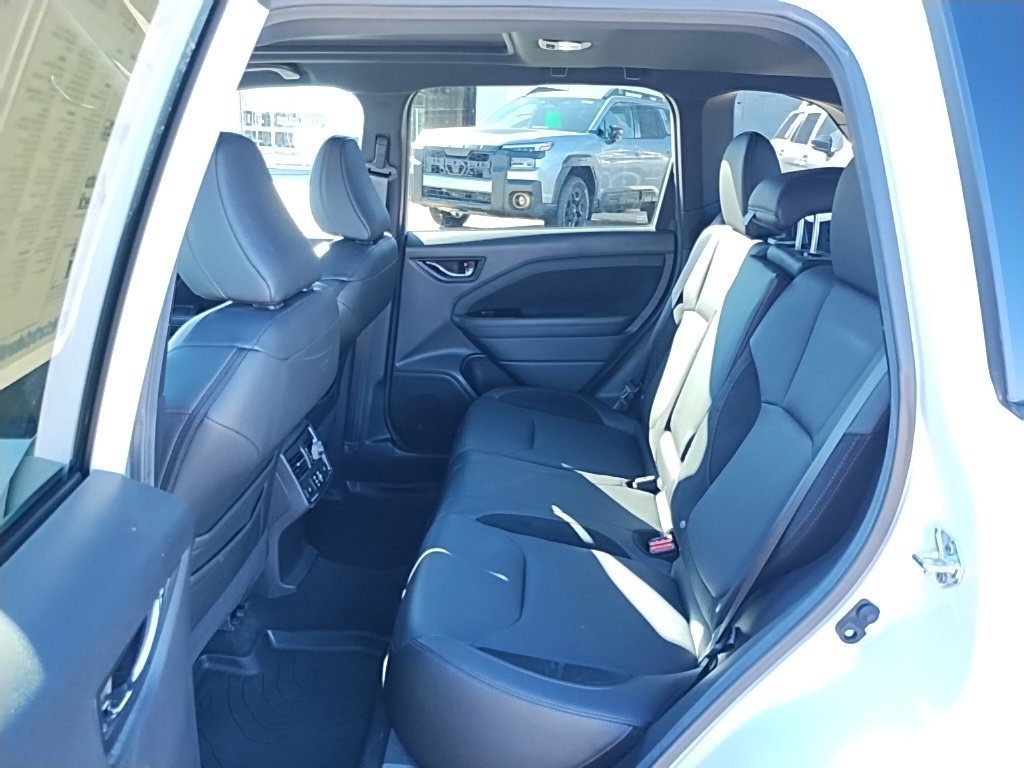 Used 2026 Subaru Forester Touring AWD/4WD image 30