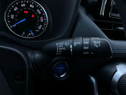 Used 2022 Toyota RAV4 SE w/ Convenience Package image 39