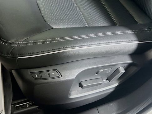 New 2025 MAZDA CX-5 AWD 2.5 S w/ Preferred Package image 15