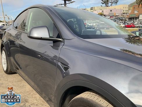 Used 2023 Tesla Model Y Long Range image 82
