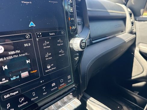 Used 2023 RAM 1500 Limited w/ Body Color Bumper Group image 17