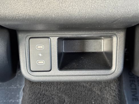 Used 2025 Kia K4 FWD image 31