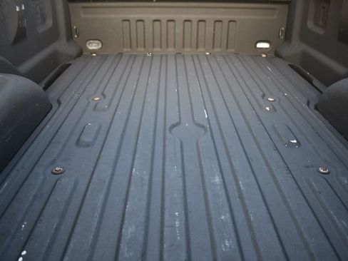 Used 2018 Ford F250 XL w/ Power Equipment Group image 9