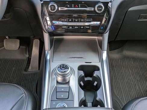 Certified 2023 Ford Explorer Limited w/ Equipment Group 301A image 19