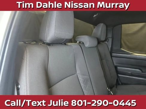 Used 2024 Toyota Tacoma SR5 AWD/4WD image 19
