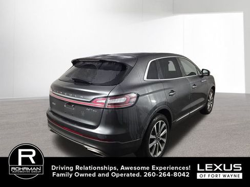 Used 2019 Lincoln Nautilus Select image 6