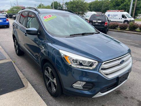 Used 2018 Ford Escape SEL FWD image 9