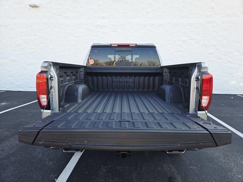 New 2026 GMC Sierra 1500 Elevation w/ Elevation Premium Package AWD/4WD image 18