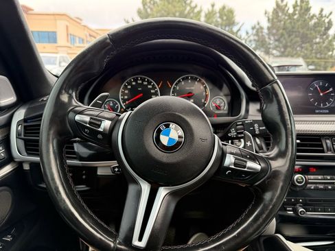 Used 2017 BMW X5 M AWD/4WD image 32