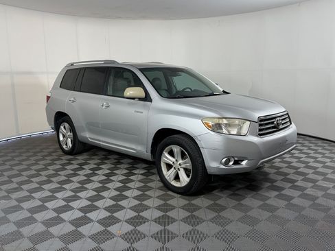 Used 2010 Toyota Highlander Limited FWD image 7