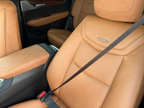 New 2026 Cadillac XT5 Premium Luxury image 13