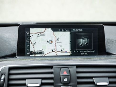 Used 2017 BMW 330i xDrive Wagon image 61