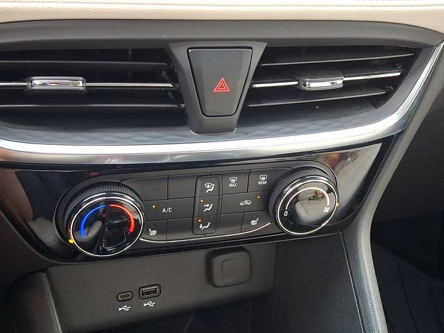 Used 2024 Buick Encore GX Sport Touring w/ Comfort Package FWD image 15