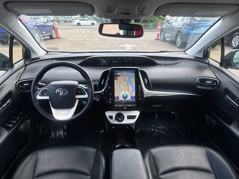 Used 2019 Toyota Prius Prime Advanced FWD image 11