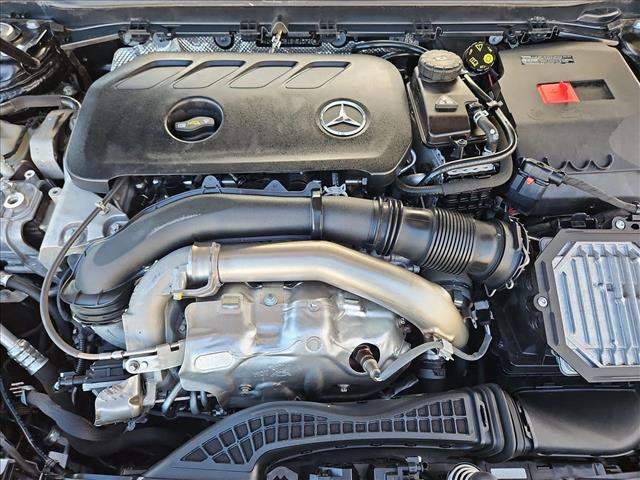 Used 2025 Mercedes-Benz CLA 250 image 29