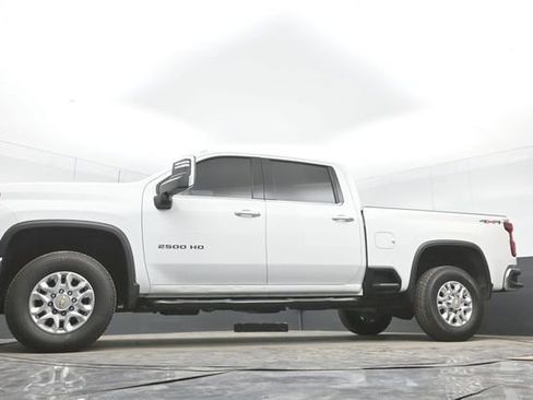 Used 2023 Chevrolet Silverado 2500 LTZ image 46