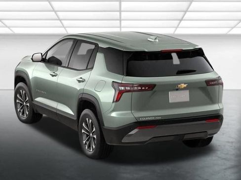 New 2026 Chevrolet Equinox LT w/ Convenience Package II AWD/4WD image 8