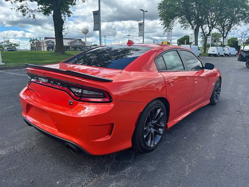 Used 2023 Dodge Charger Scat Pack w/ Technology Group RWD image 5