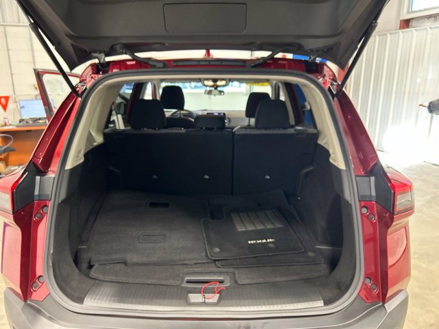 Used 2021 Nissan Rogue SV AWD/4WD image 28