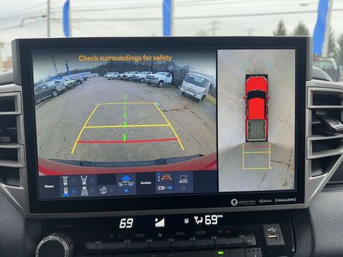 Used 2022 Toyota Tundra SR5 image 17