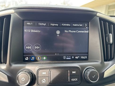 Used 2022 GMC Terrain SLT image 22