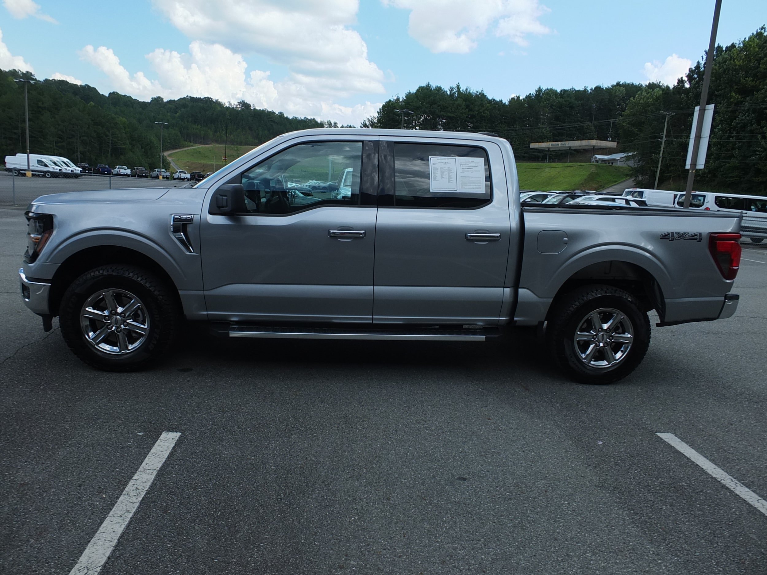 Used 2025 Ford F150 XLT w/ Equipment Group 301A Standard AWD/4WD image 6