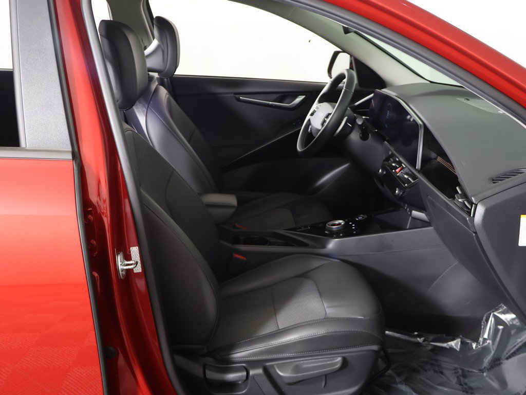 Used 2023 Kia Niro Wind FWD image 26