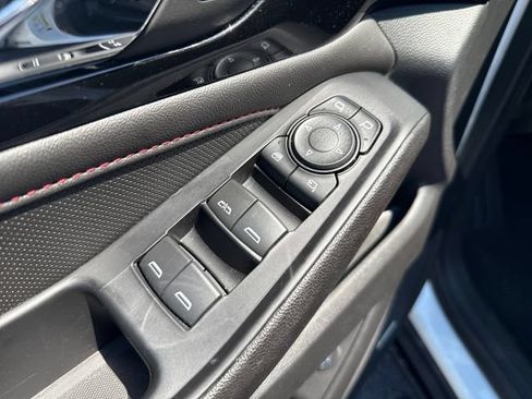 Used 2023 Chevrolet Traverse RS AWD/4WD image 12