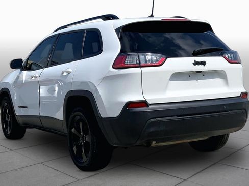 Used 2021 Jeep Cherokee Latitude Plus FWD image 11