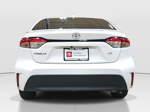 Certified 2024 Toyota Corolla LE image 6