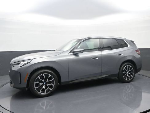 New 2026 BMW X3 xDrive30i w/ Premium Package AWD/4WD image 4