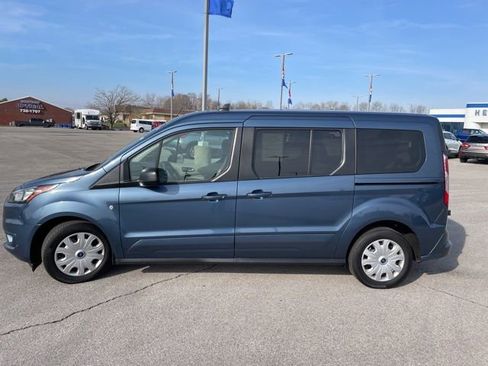 Used 2023 Ford Transit Connect XLT image 5