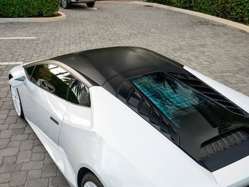 Used 2016 Lamborghini Huracan LP 610-4 Avio image 45