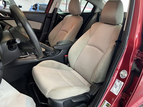 Used 2015 MAZDA MAZDA3 i Sport image 10
