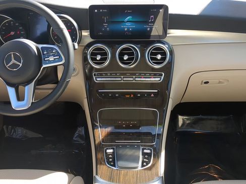 Used 2022 Mercedes-Benz GLC 300 image 16